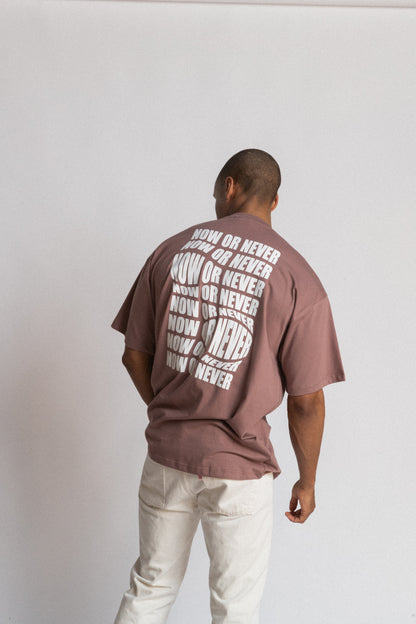 NOW OR NEVER OVERSIZED T SHIRT - Chocolate