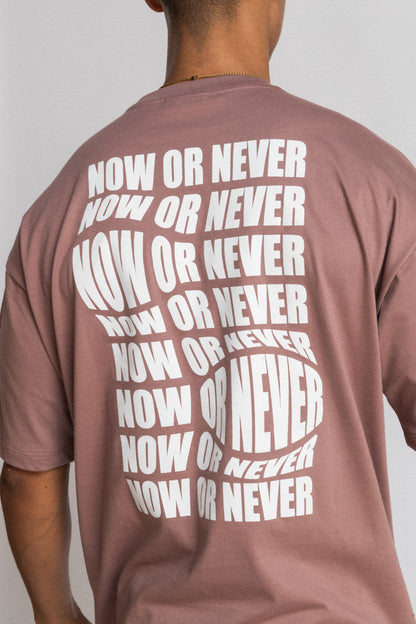 NOW OR NEVER OVERSIZED T SHIRT - Chocolate